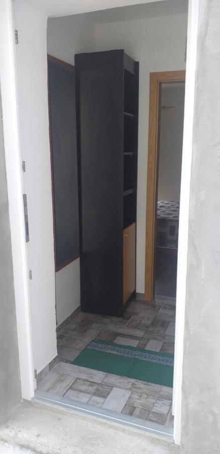 Relax In Crni Kal 2 Apartment Exterior foto
